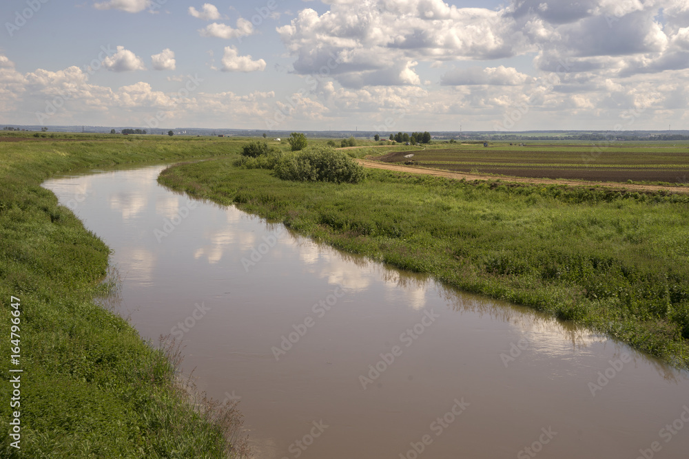 Бескрайние поля России. Сельскохозяйственные угодья.
