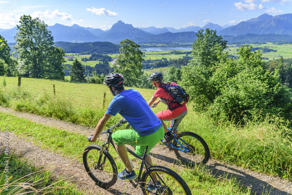 Fototapeta premium Radsport mit herrlicher Aussicht 