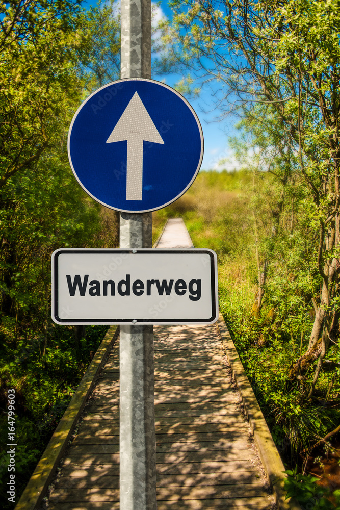 Schild 239 - Wanderweg