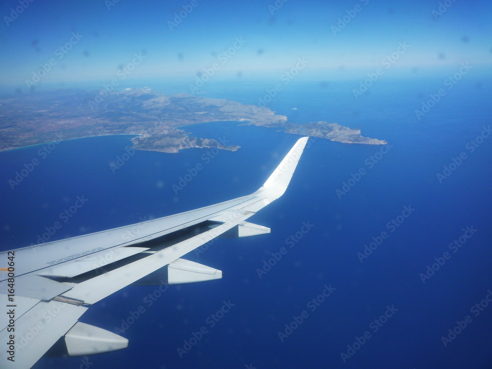 Fototapeta premium Flugzeug über Mallorca