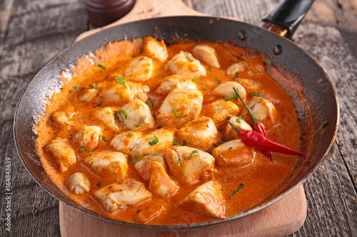 chicken cooked with spicy sauce