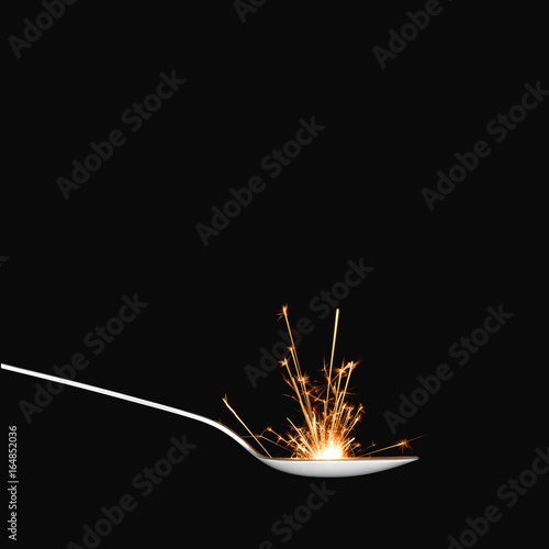 Canvas Print Löffel mit Wunderkerze oder Feuerwerk - Geschmacksexplosion