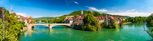 Quadro su tela Zwillingsstadt Laufenburg am Hochrhein an der Grenze von Deutschland und der Sch