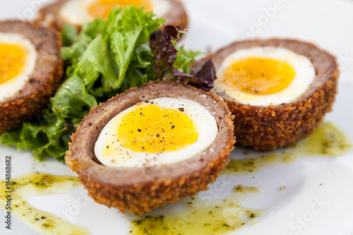 Egg in Sausage Shell