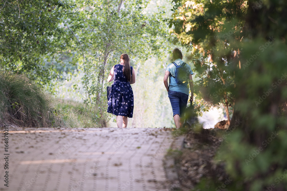 Fototapeta premium Walk in the Summer Sun 