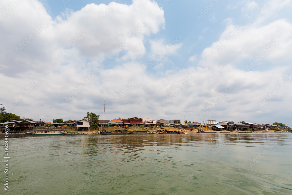 Port on Mekhong Don Det