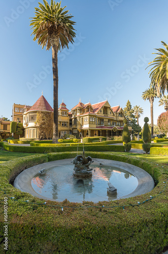 Fényképezés Winchester Mystery House