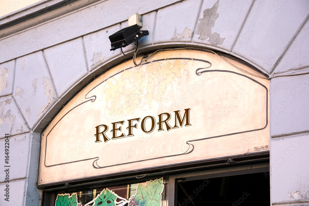 Schild 214 - Reform