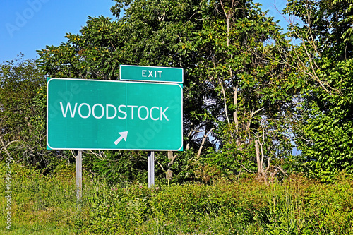 Canvas Print US Highway Exit Sign for Woodstock