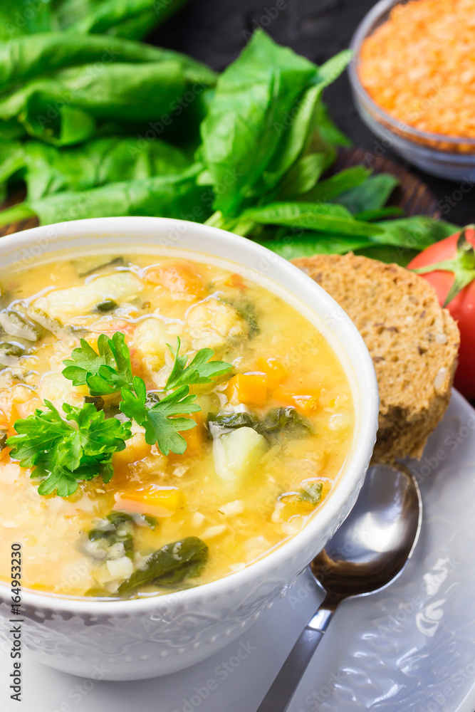 Lentil and spinach slow cooker soup. Lentil and spinach slow cooker soup.