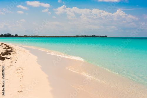 Fototapeta Naklejka Na Ścianę i Meble -  Sandy beach Playa Paradise of the island of Cayo Largo, Cuba. Copy space for text.