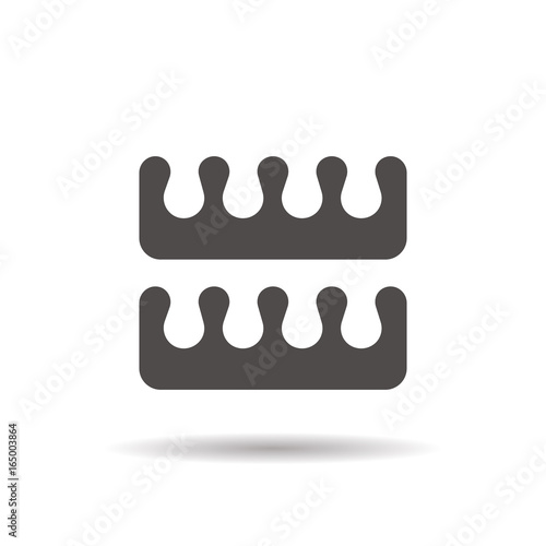 Pedicure toe separators glyph icon