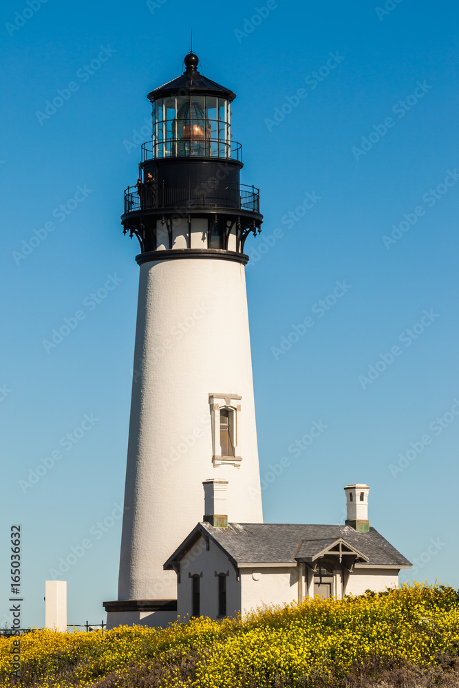Yaquina Head Lighthouse, Oregon, USA Yaquina Head Lighthouse, Oregon, USA