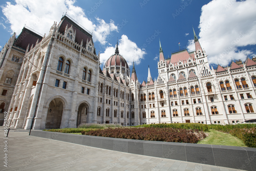 Fototapeta premium Europe architecture style parliament building in Budapest, Hungary
