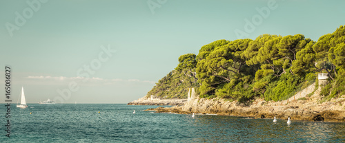 Fotografie Rivage des bords de la mer Méditerranée à Saint Jean Cap Ferrat