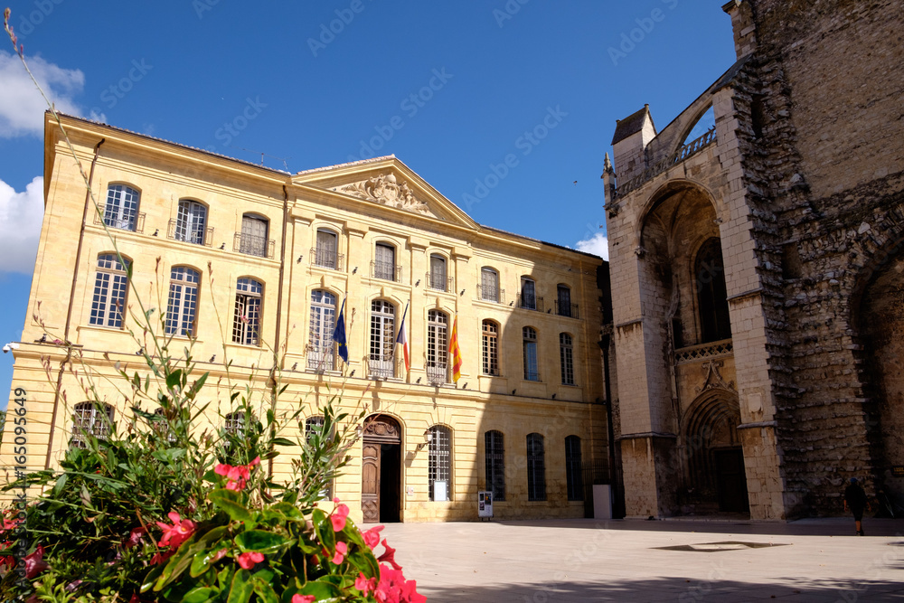 Provence Town Mairie