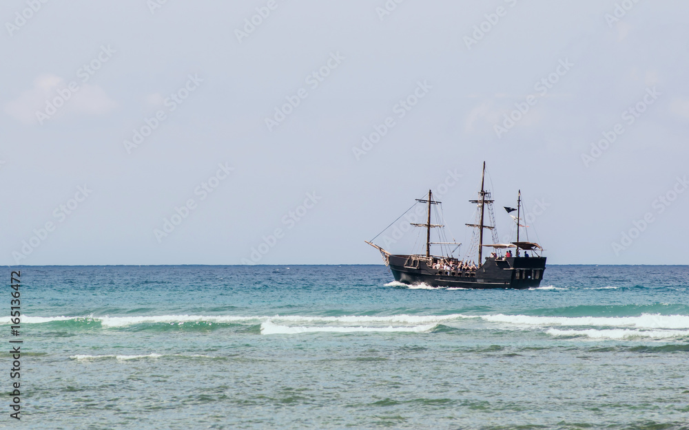 People are sailing on the Pacific Ocean People are sailing on the Pacific Ocean