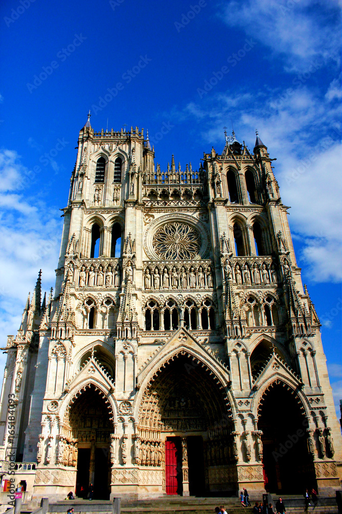 façade de la cathédrale d'Amiens