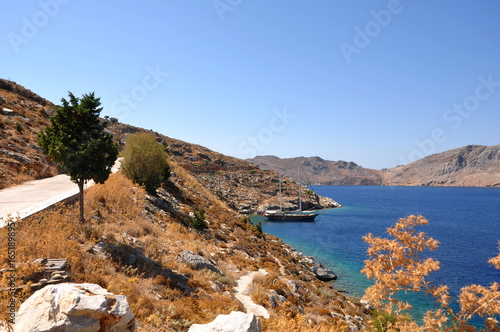 The road along the coast