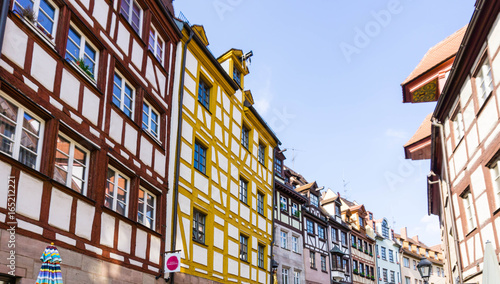 Weißgerbergasse mit Fachwerkhaus Fachwerkhäusern in Nürnberg photo