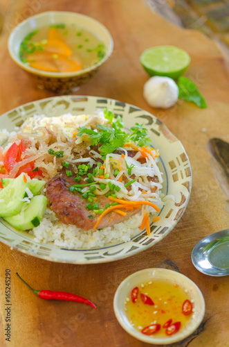 Com tam - Vietnamese broken rice with grilled pork chop