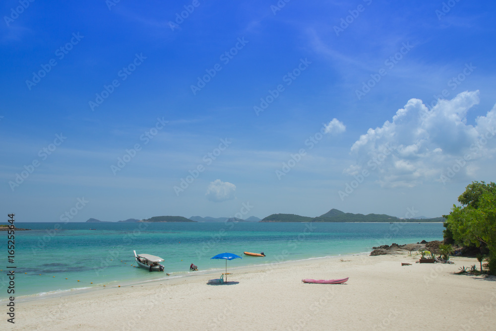 Beautiful beach in the samae san island