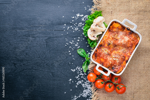 Canvastavla Lasagna with vegetables and cheese