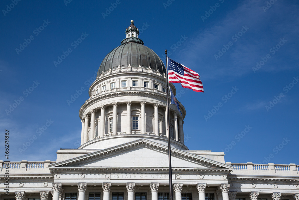 Naklejka premium Utah State Capitol