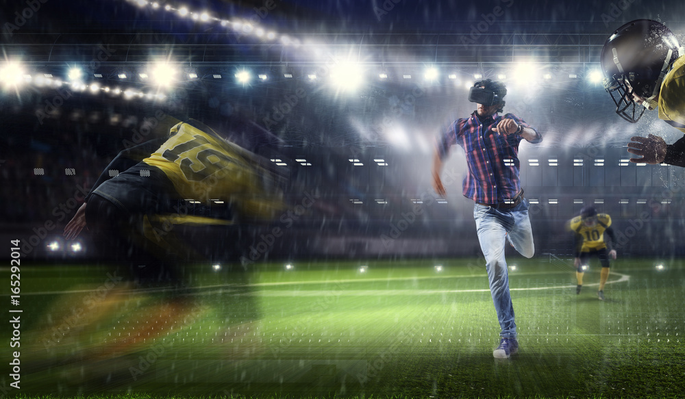 Naklejka premium Man in virtual helmet