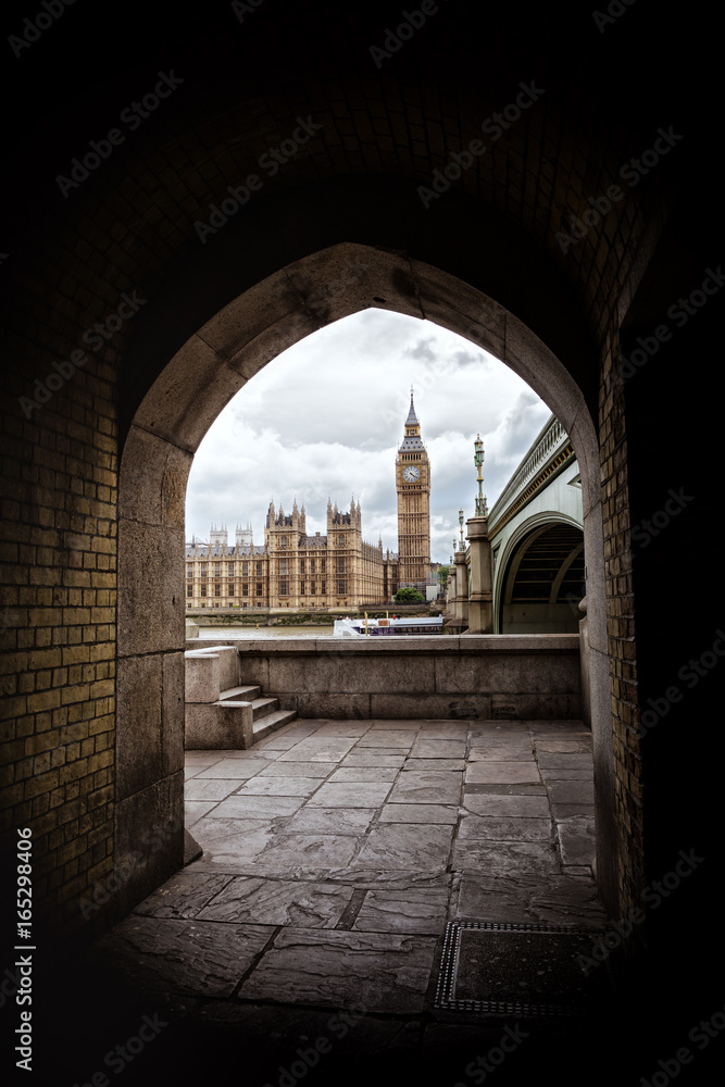 Houses of Parliament framed by an archway