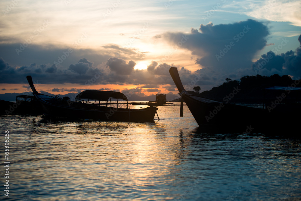 Beautiful sunset and Thai boats Beautiful sunset and Thai boats