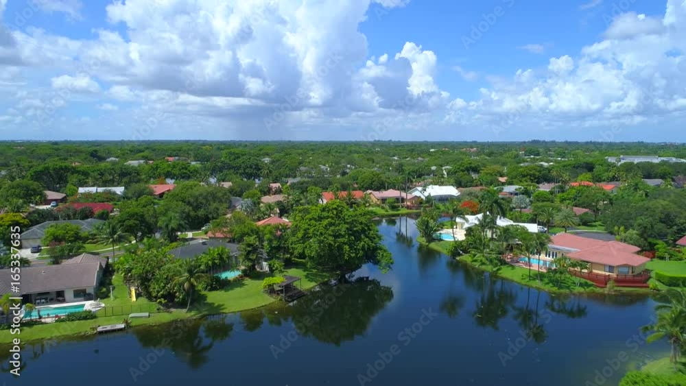 Aerial video of residenial homes and neighborhoods Plantation Florida Aerial video of residenial homes and neighborhoods Plantation Florida