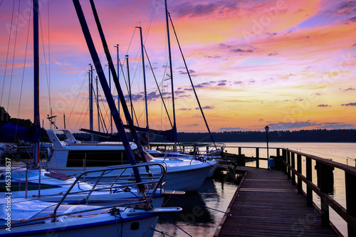 Fototapeta Naklejka Na Ścianę i Meble -  Mazury-świt na jeziorach