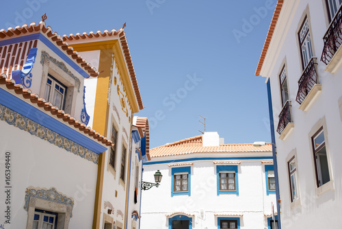 Fototapeta Naklejka Na Ścianę i Meble -  Colored houses of Ericeira
