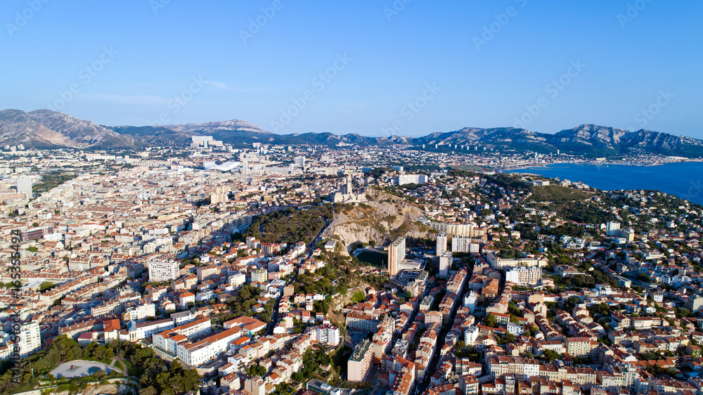 Photo aérienne de Notre Dame de la Garde, à Marseille