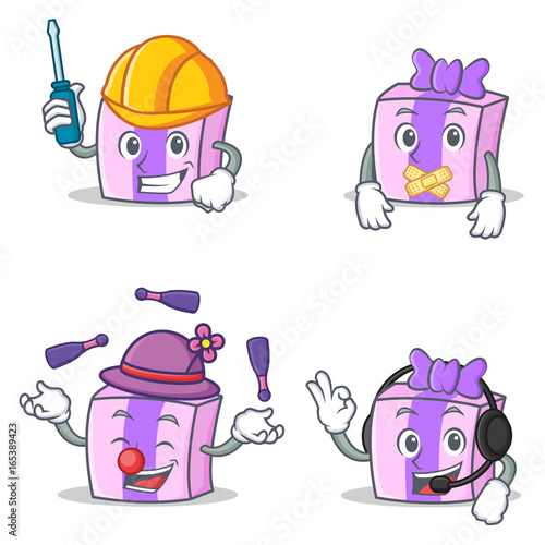 Set of gift character with automotive silent juggling headphone
