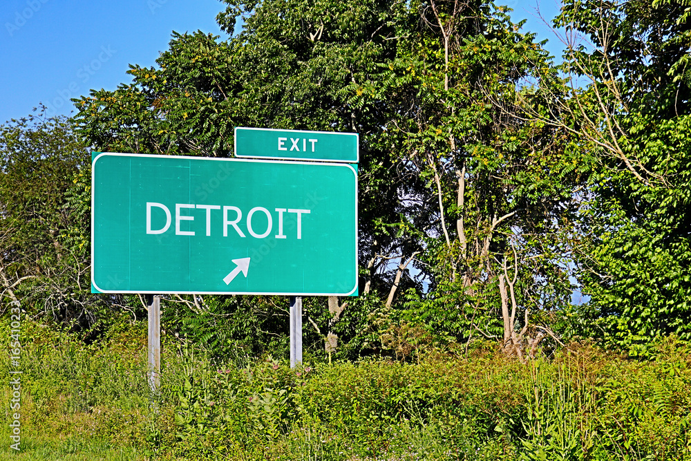 US Highway Exit Sign For Detroit