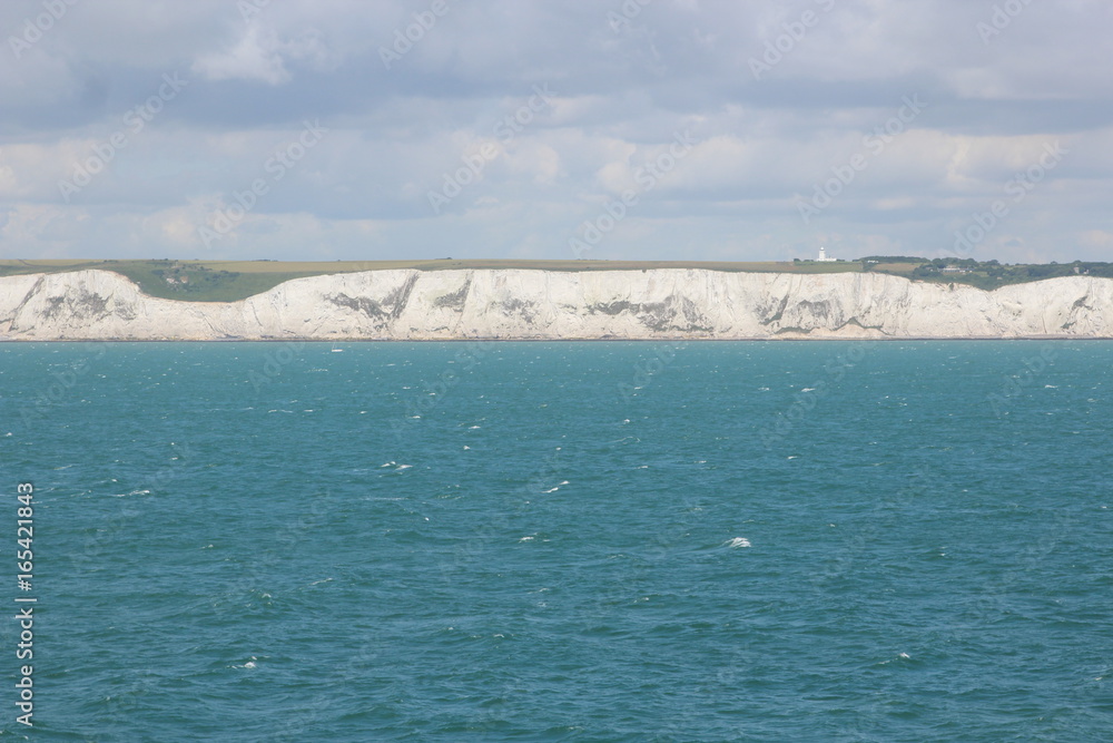 Blick auf die Kreidefelsen von Dover in Kent England