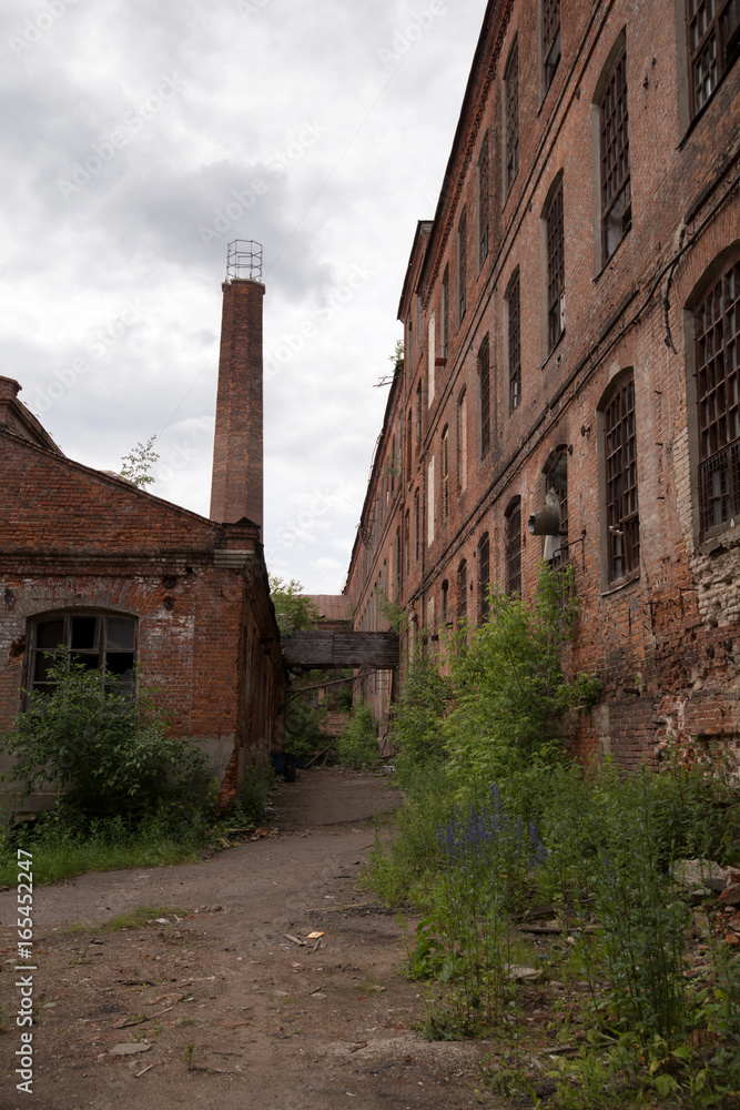 A destroying fabric factory built in the late 19th century. The city of Ivanovo, central Russia.	