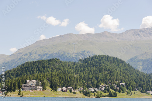 St. Moritz, Dorf, St. Moritzersee, See, Seeufer, Uferweg, Wanderweg, Muottas Muragl, Bergbahn, Alpen, Schweizer Berge, Engadin, Unterengadin, Graubünden, Sommer, Schweiz