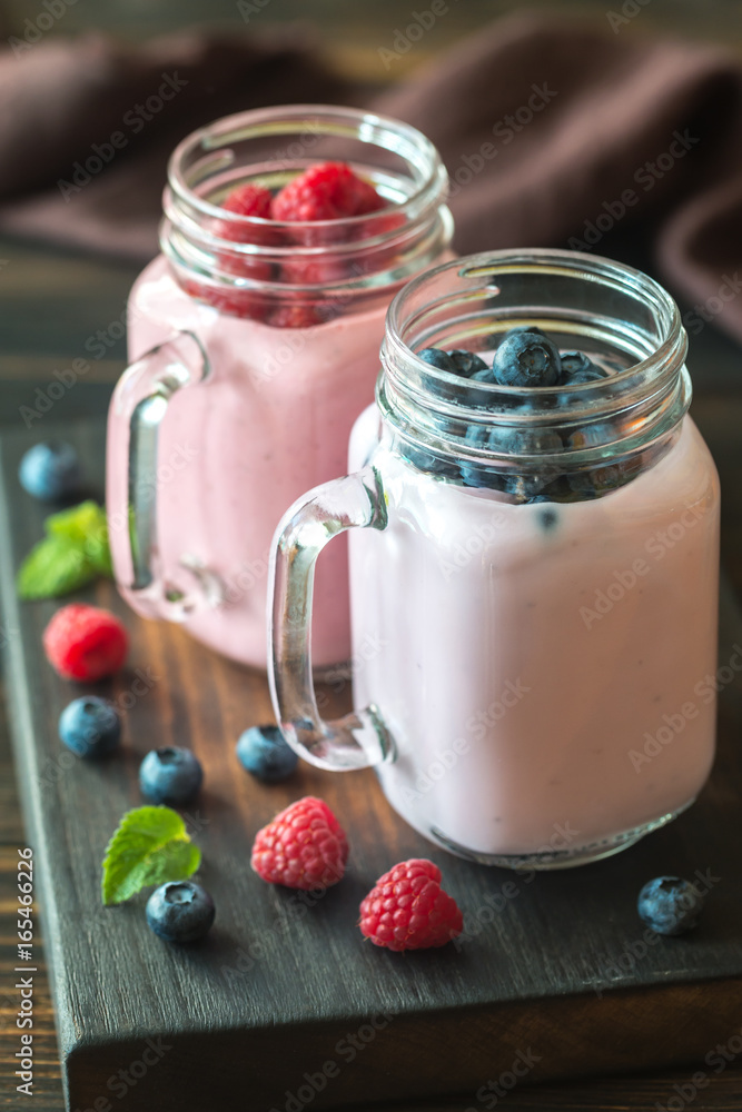 Blueberry and raspberry smoothies Blueberry and raspberry smoothies