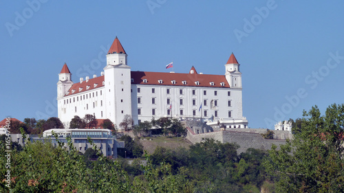 Die Burg Bratislava, Burg Pressburg, Bratislavský hrad in der Slovakei photo