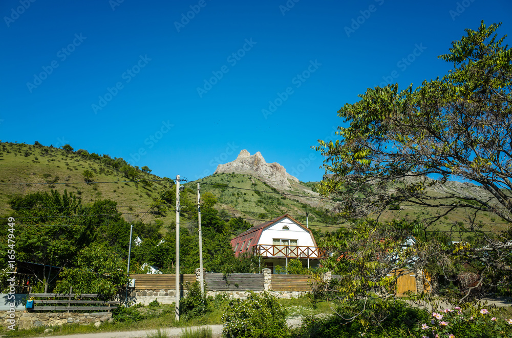 The village and the top of the mountain, Zelenogorie