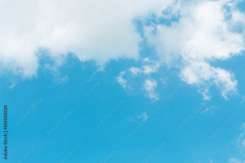 Obraz premium The sky is clear.