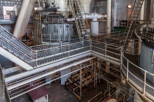Fotografie walkways and ladders in abandoned steam plant factory
