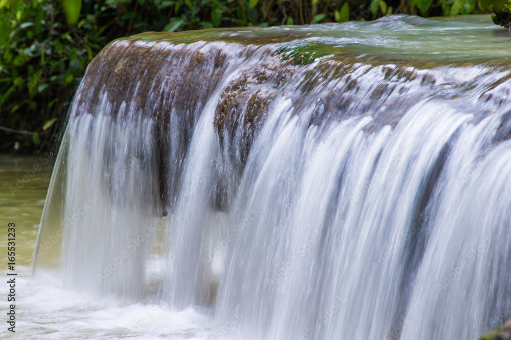 Fototapeta premium Waterfall in Thanbok Khoranee National Park, Krabi