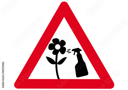 Schild Achtung Pflanzen spritzen