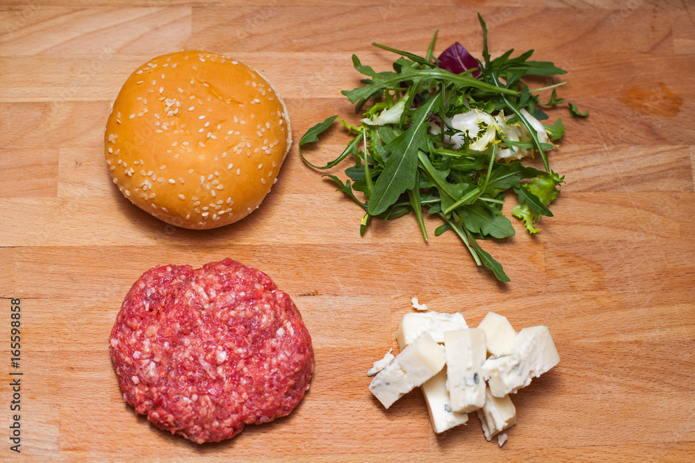 Gorgonzola cheeseburger before frying Gorgonzola cheeseburger before frying