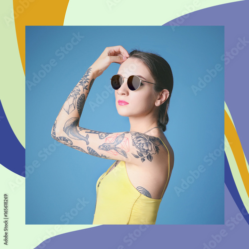 Portrait of young woman wit...