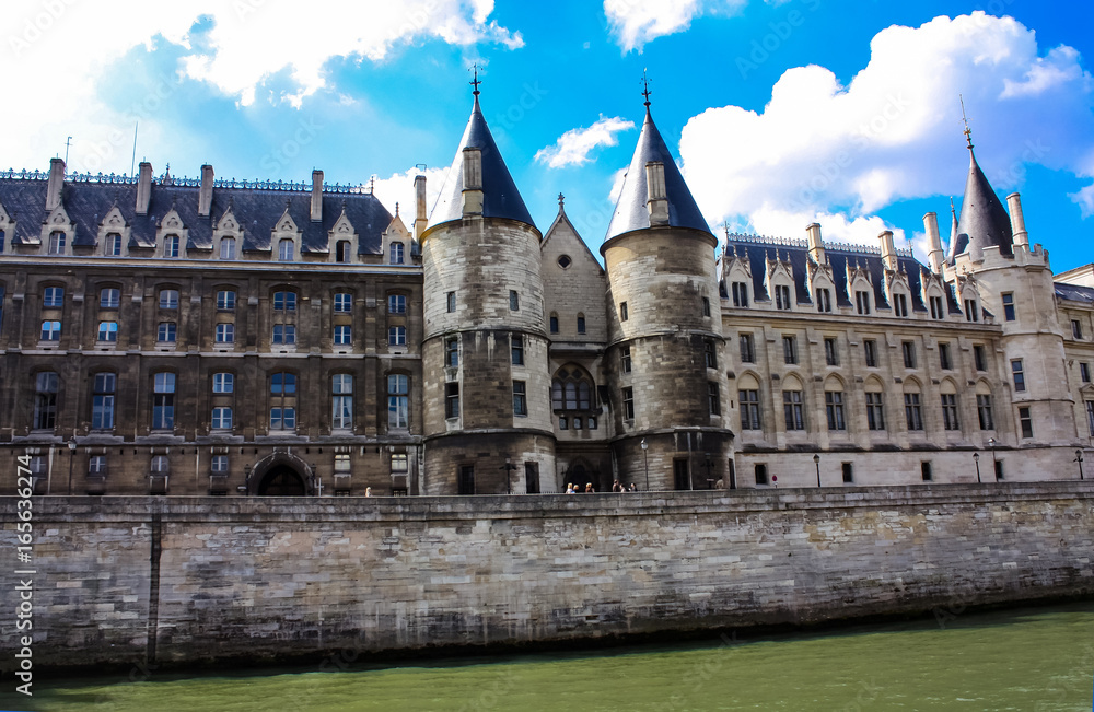 The Conciergerie seen from the Seine